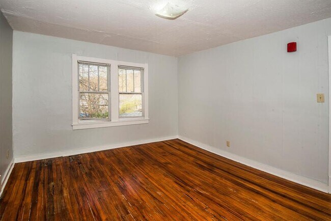 Photo - 706 Chickamauga Ave