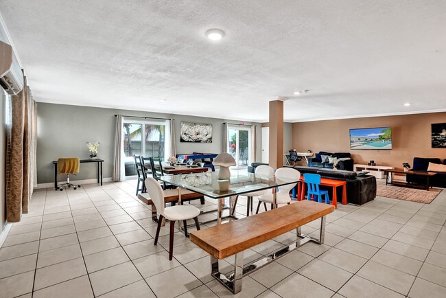 5415 Harrison St Unit SI ID1037649P