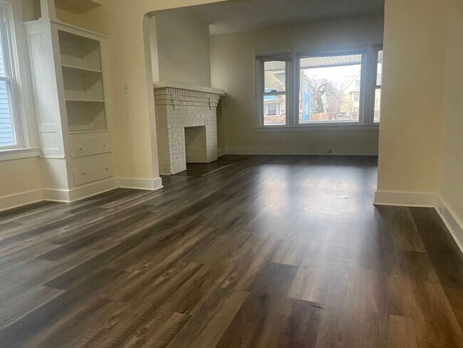 Photo - 1605 Hillcrest Rd Unit Lower (1607)