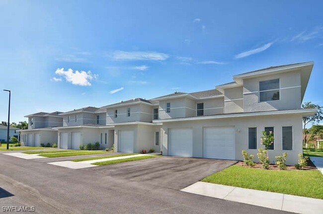 Building Photo - 13420 Hidden Palms Cv Rental