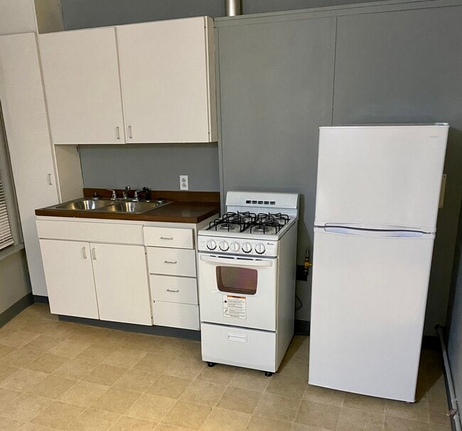 Photo - 8 Hanover Sq Unit A