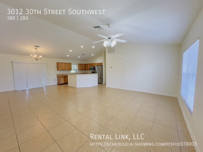 Photo - 3012 30th St SW