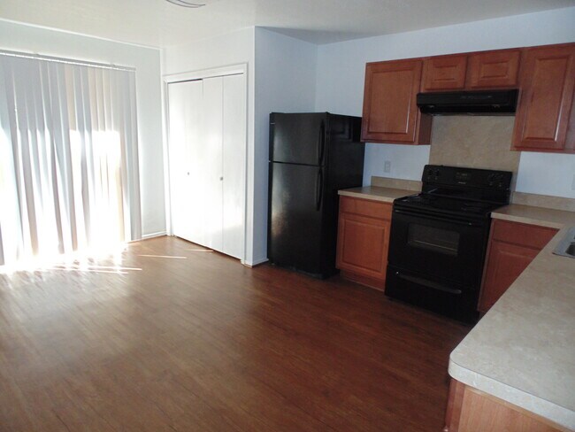 Photo - 3600EL Unidad B