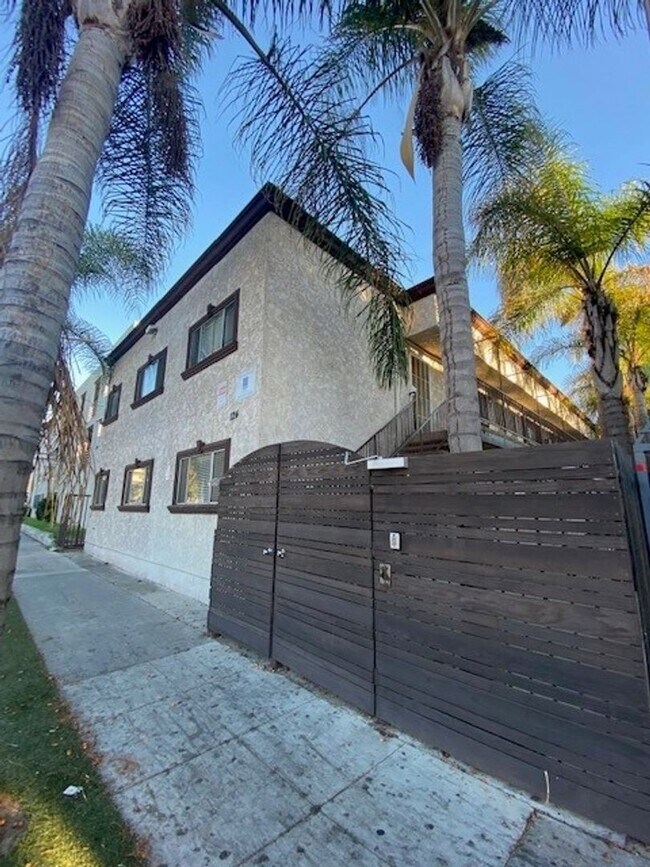 Photo - Newly Remodeled Beautiful 1 Bedroom/ 1 bathroom Apartment! With PARKING!