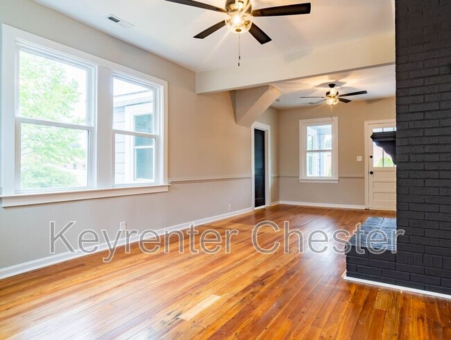 Photo - 3502 Oaklawn Blvd