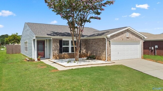 Building Photo - 204 Bumper Crop Ln NW