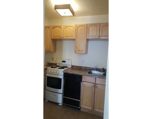 Building Photo - 148 Marlborough St Unit 1R