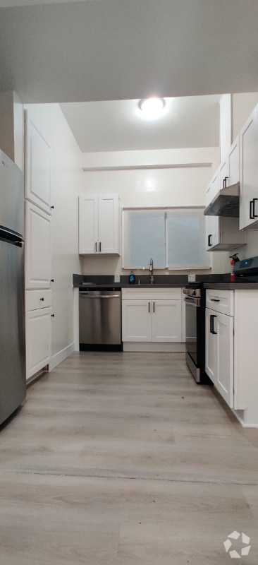 Building Photo - 1331 S Park Ave Rental