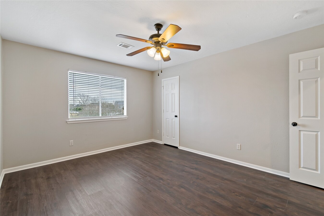 Photo - 3505 Stonegate Cir