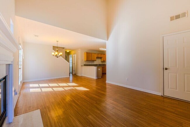 Photo - 263 Silver Ridge Dr