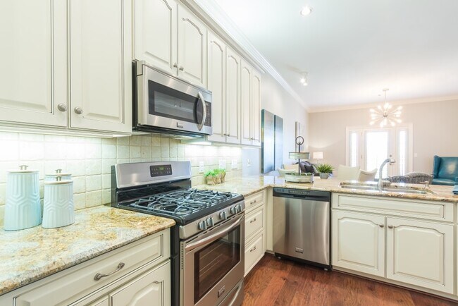 Photo - 2000 Bagby St Unit 11442