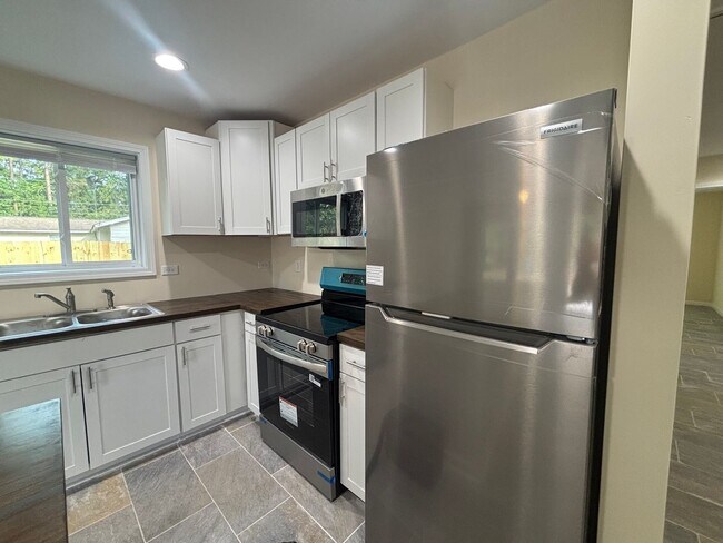 Photo - 307 W General Stewart Wy Unit A