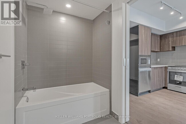 Photo - 501 Yonge St Unit 5209