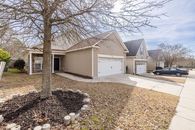 Photo - 528 Casey Ct