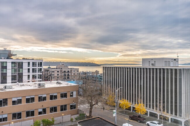 First & Republican Building