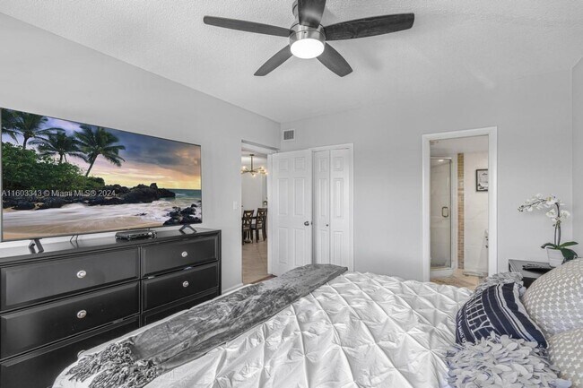 Photo - 1200 SW 12th Ave Unidad 215