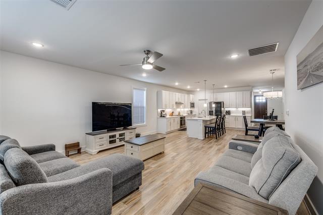 Photo - 10832 Eva Mae Blvd.