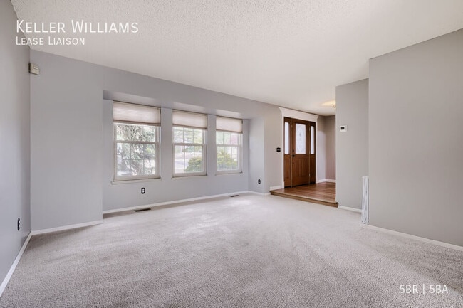 Photo - 8050 Butterweed Dr