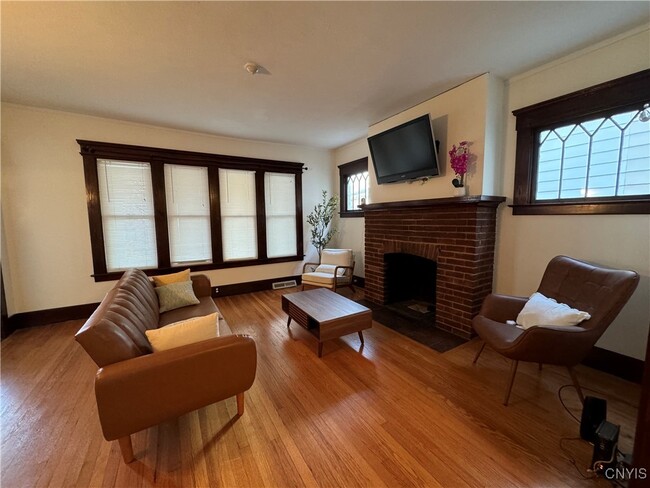 Photo - 1036 Lancaster Ave House