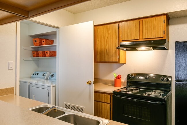 Arrowhead Pointe