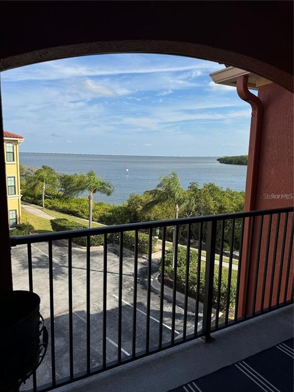 Photo - 2731 Via Capri Unit 934