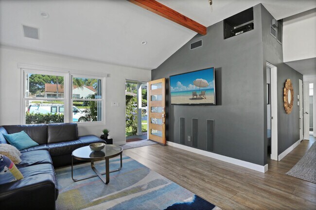 Photo - 1427 Wilbur Ave