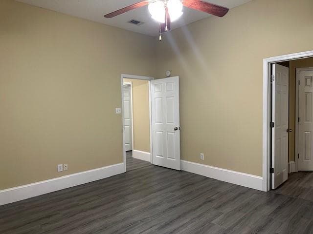 Photo - 2166 Spring Grove E