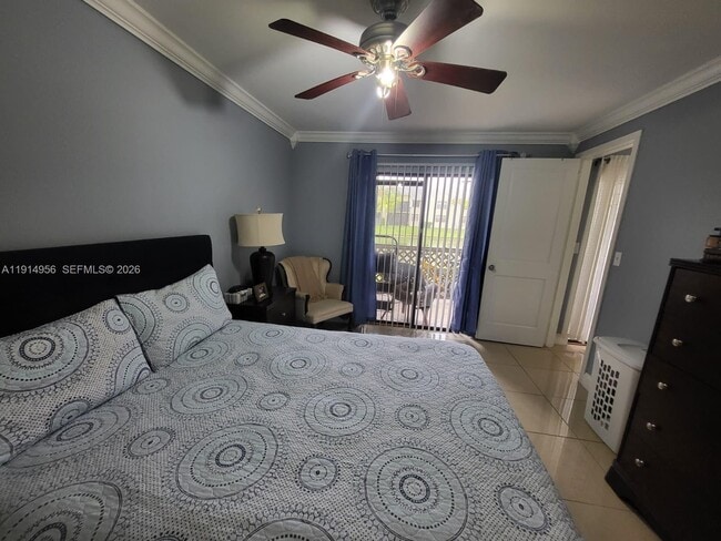 Photo - 960 N Franklin Ave