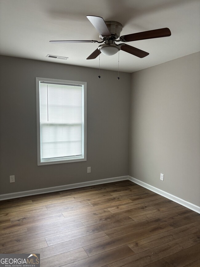 Photo - 245 New Prospect Rd