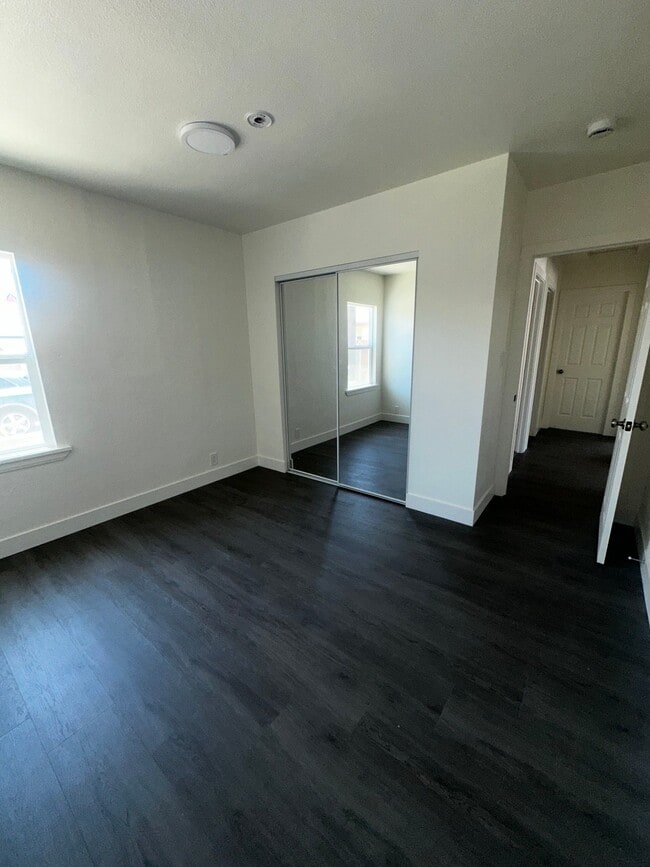 1705 N Sierra Way Unit 1705 North Sierra Way
