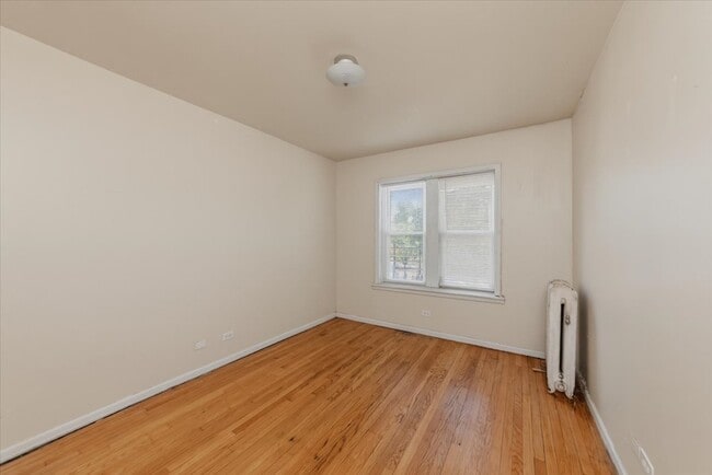 Photo - 2200 N Knox Ave Unit 1