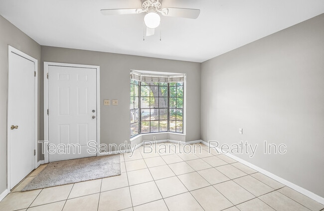 Photo - 2107 Langley Ave