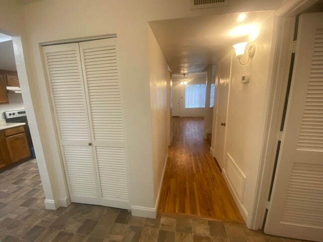 Photo - 2869 Blairstone Ct