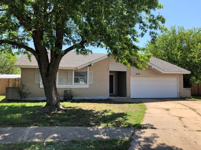 Moore Schools!! Newly remodeled 3 bed 2 ba... - Moore Schools!! Newly remodeled 3 bed 2 ba... Casa