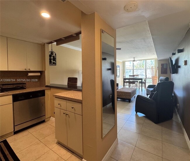 Photo - 210 172nd St Unit 334