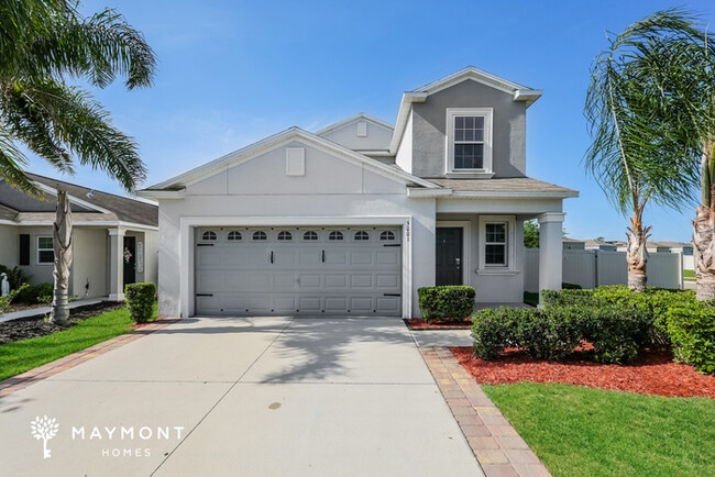 Building Photo - 5001 Golden Fig Ln