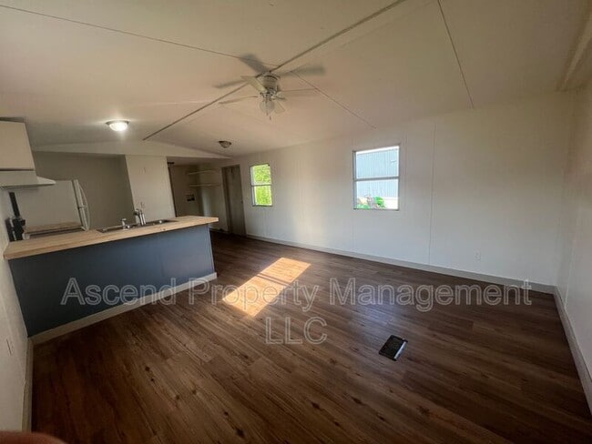 Building Photo - 41 El Fredda Ln Rental