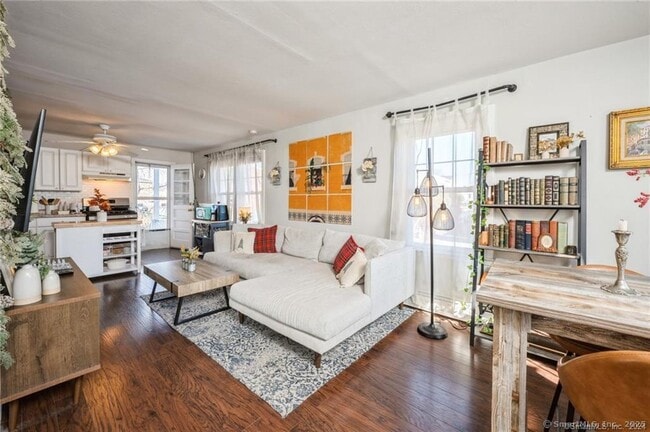 Photo - 104 Palmer Ave Unit 1