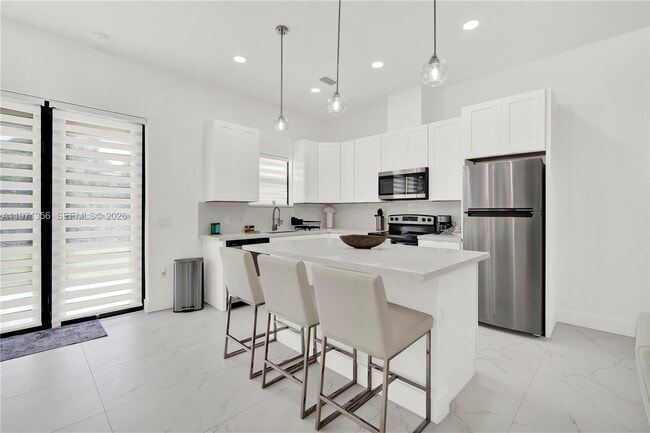 18 Organ St Unit 18