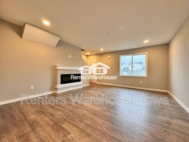 Photo - 1003 Adler Ct