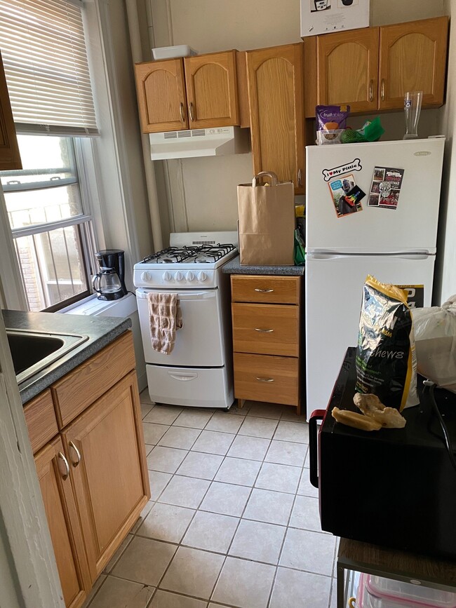 Building Photo - 364 Riverway Unit 23