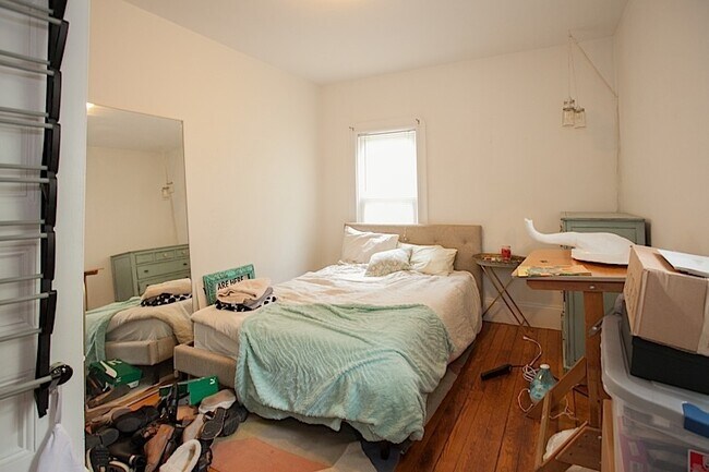 Photo - 50 Holyoke Rd Unit 1