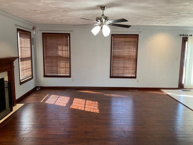 Photo - 2903 Lake Lorraine Cove