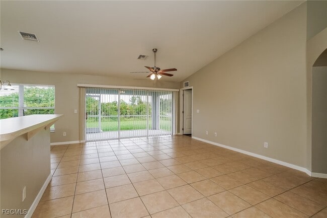 Photo - 3000 63rd St W