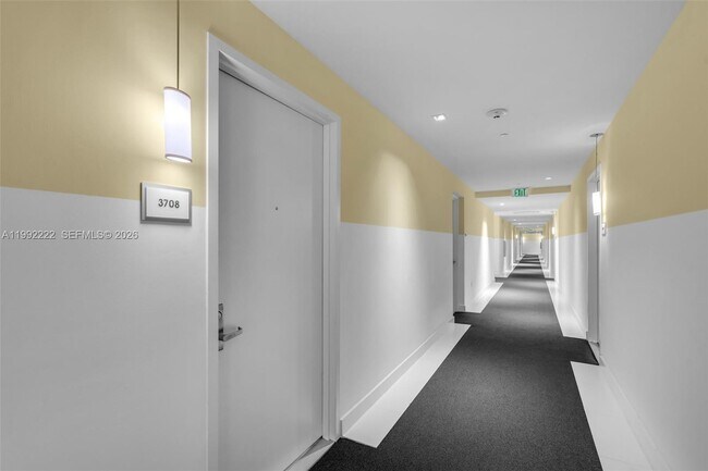 Building Photo - 495 Brickell Ave Unit 3708