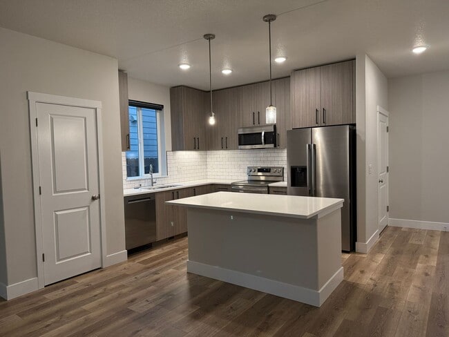 Photo - Beautiful Three Bedroom New Construction Home For Rent