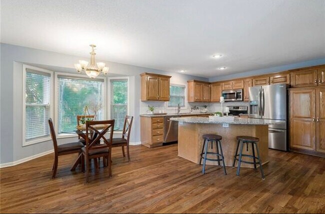 Photo - 14421 W 139th St