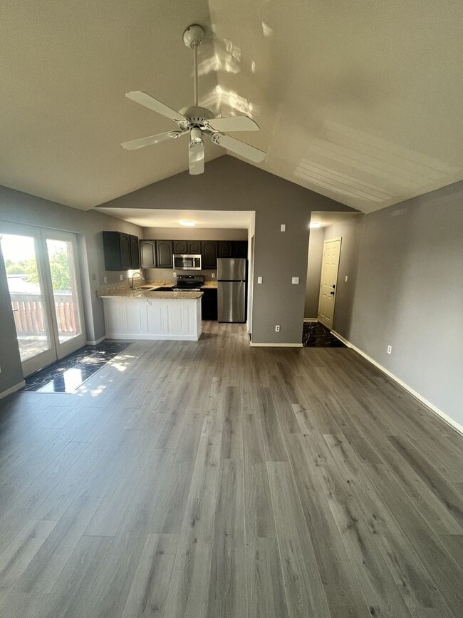 Photo - 146 Paladin Dr