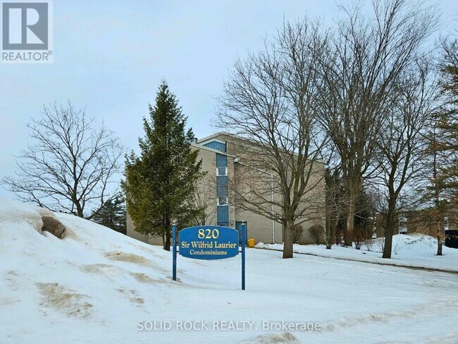 Photo - 820 Laurier Blvd Unit 213