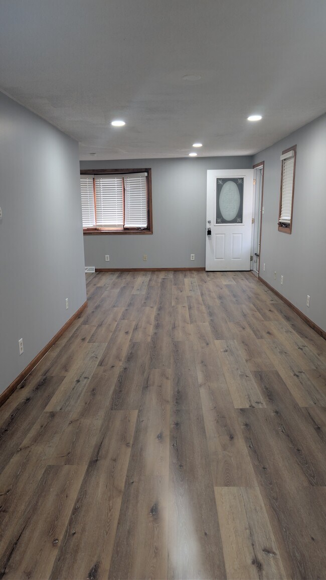 Photo - 1914 Hageman Ave